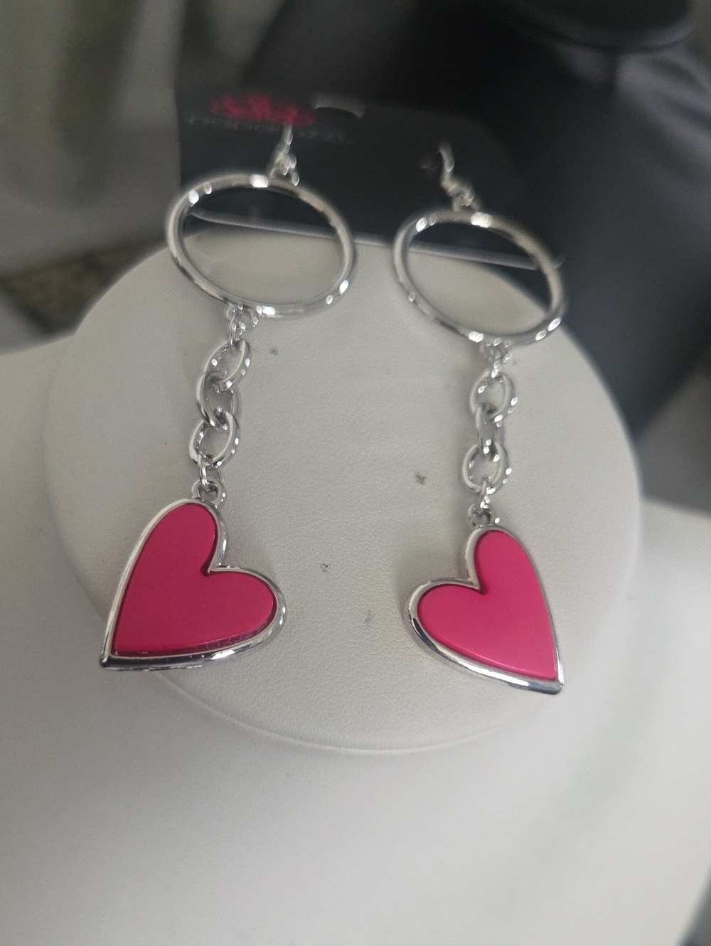 Paparazzi Dont Miss A Heart Beat Pink Earrings NWT